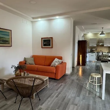 Augusta Villa