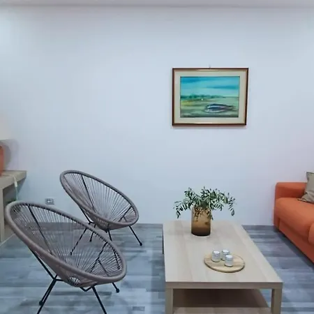 Augusta Villa *